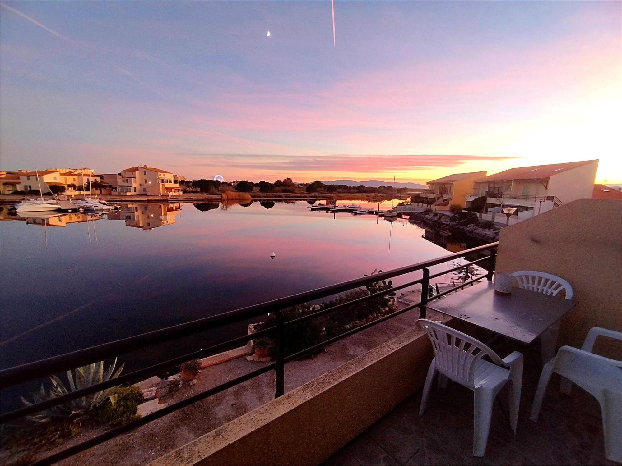 Appartement Coup De Coeur Les Pieds Dans L'Eau Le Barcarès Kültér fotó